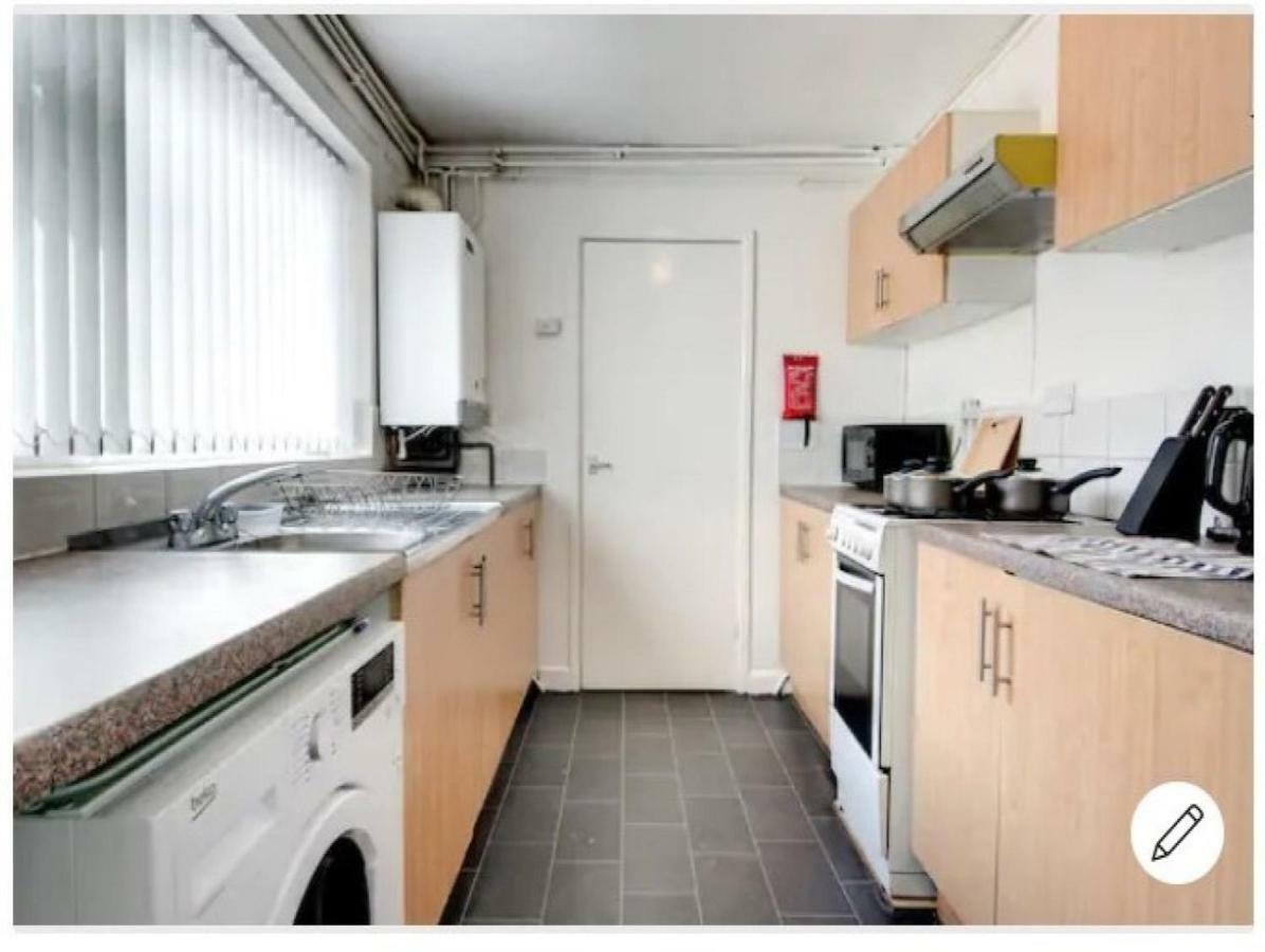 Guest house Your Vacation, Business Apart, Parking Nottingham